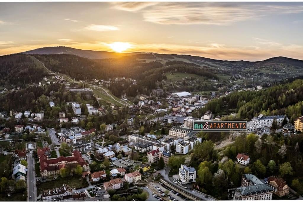 Art & High Studio Z Parkingiem Podziemnym Krynica-Zdrój Exterior foto